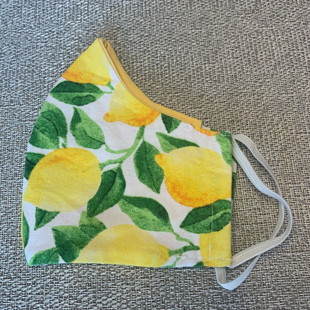 Face mask - Picture 3 of 5